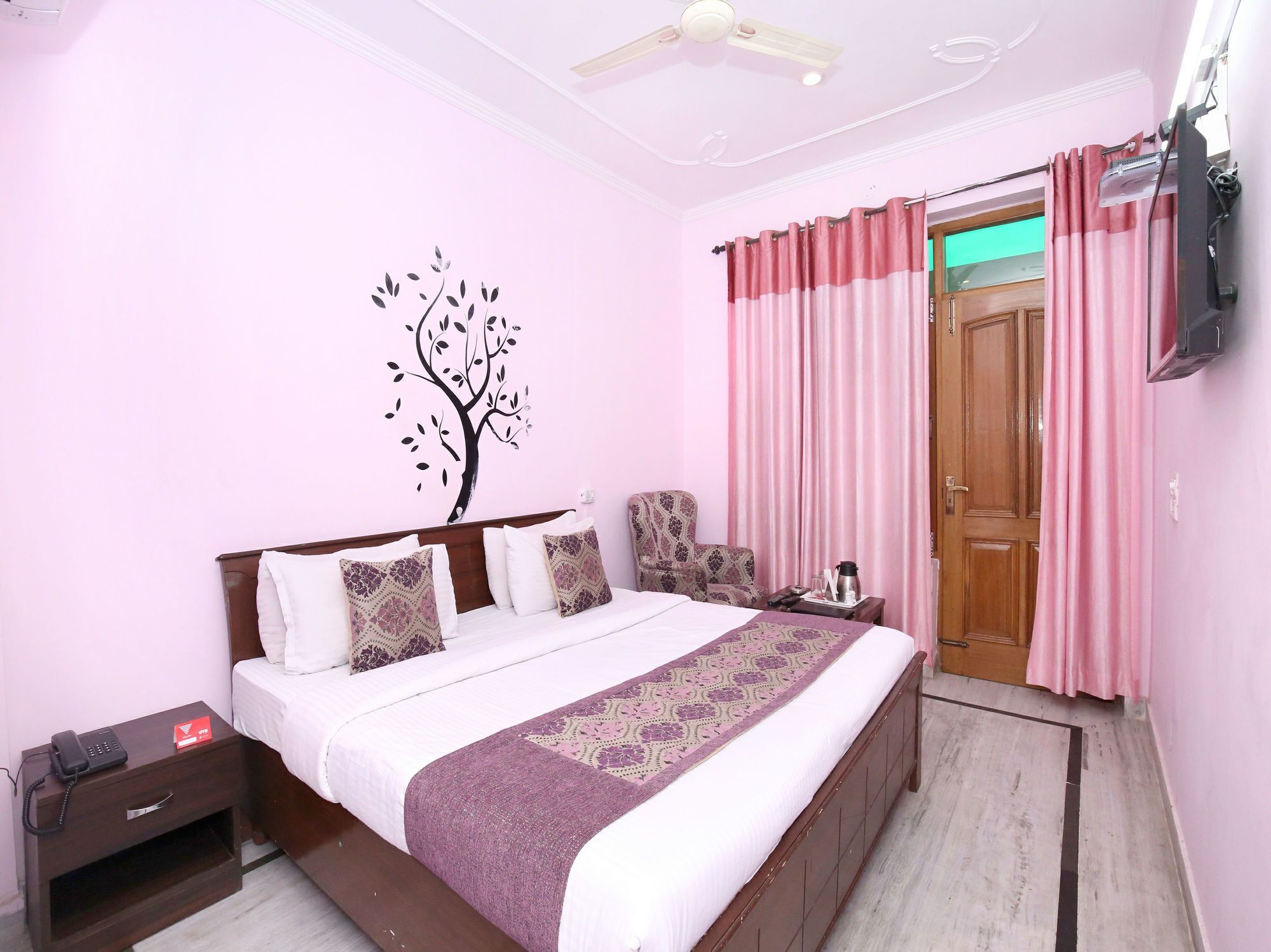 Oyo 6463 Hotel Dove Chandīgarh Esterno foto