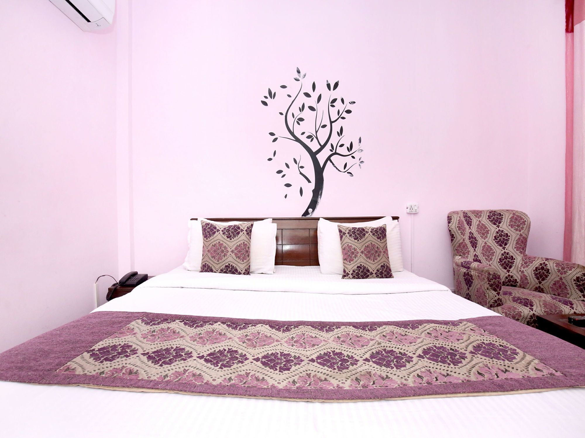 Oyo 6463 Hotel Dove Chandīgarh Esterno foto
