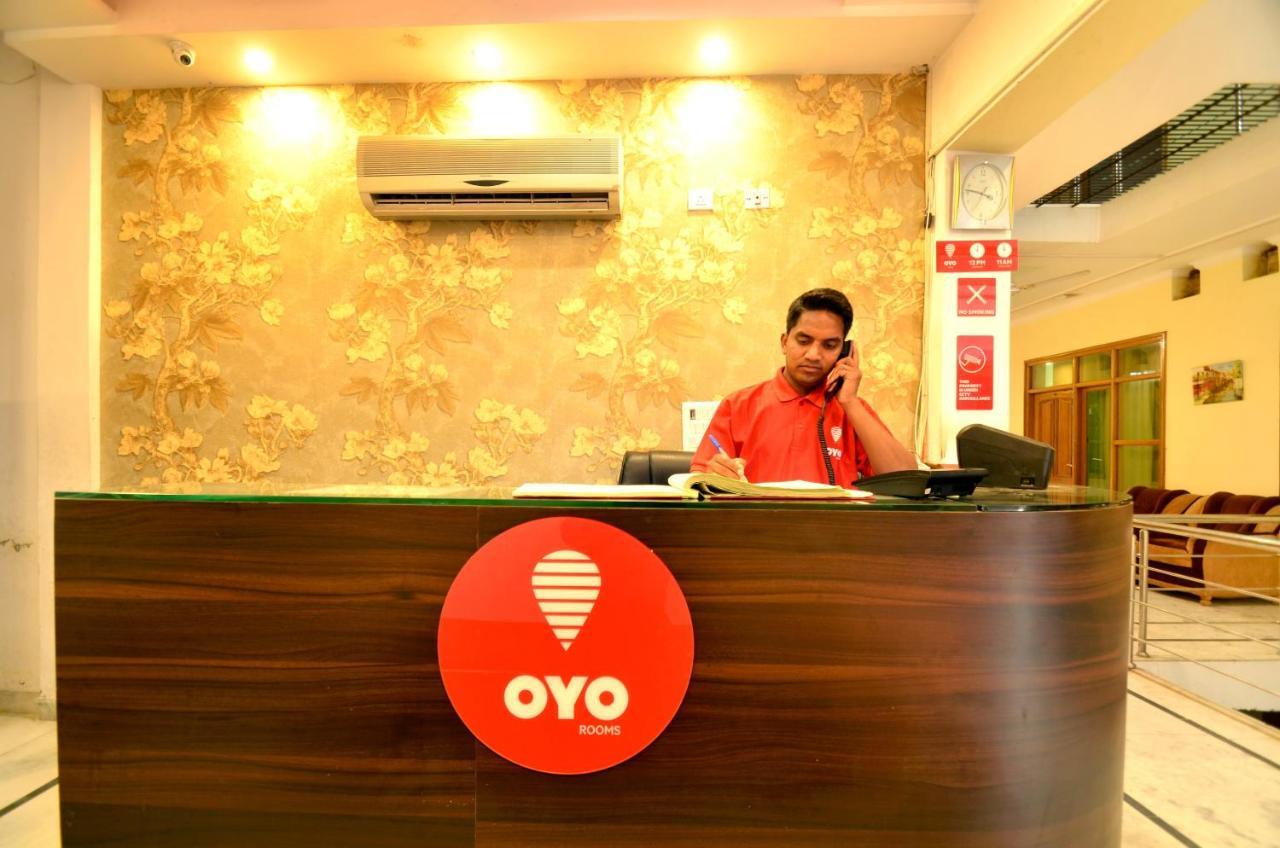 Oyo 6463 Hotel Dove Chandīgarh Esterno foto